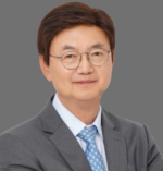 우유철회장님 사진